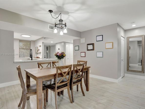 2660 N Carambola Cir N 305, Coconut Creek FL 33066