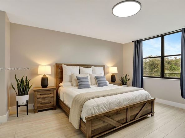 2660 N Carambola Cir N 305, Coconut Creek FL 33066