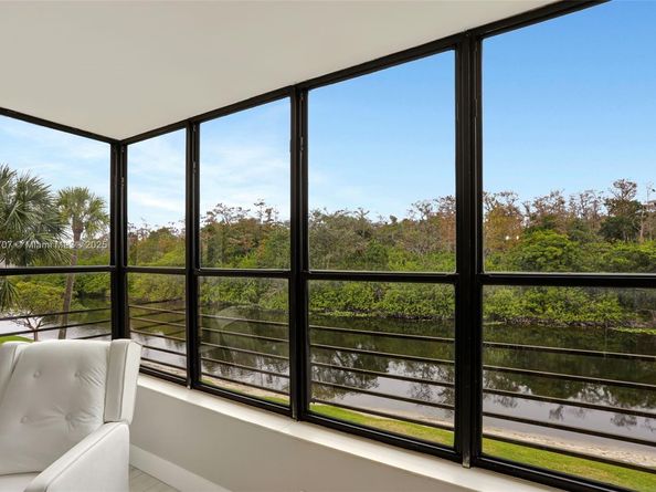 2660 N Carambola Cir N 305, Coconut Creek FL 33066