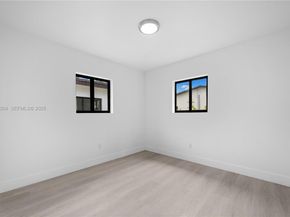 2983 NW 1st St, Pompano Beach FL 33069