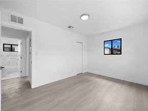 2983 NW 1st St, Pompano Beach FL 33069