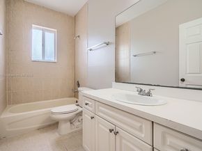 1107 NE 41st Ave, Homestead FL 33033