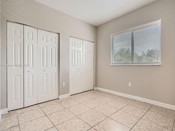 1107 NE 41st Ave, Homestead FL 33033