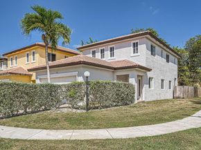1107 NE 41st Ave, Homestead FL 33033