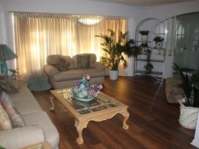 1419 40th St, West Palm Beach FL 33407