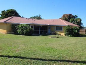 1419 40th St, West Palm Beach FL 33407