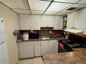 2029 NW 46th Ave E305, Lauderhill FL 33313