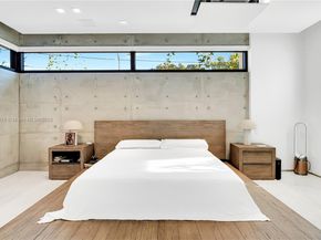 34 SW 26th Rd, Miami FL 33129