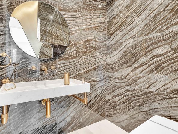 34 SW 26th Rd, Miami FL 33129