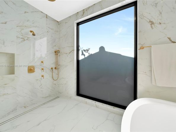 34 SW 26th Rd, Miami FL 33129