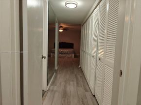 601 Ives Dairy Rd 1018, Miami FL 33179