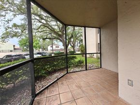 601 Ives Dairy Rd 1018, Miami FL 33179