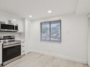 30 Chestnut Cir, Cooper City FL 33026