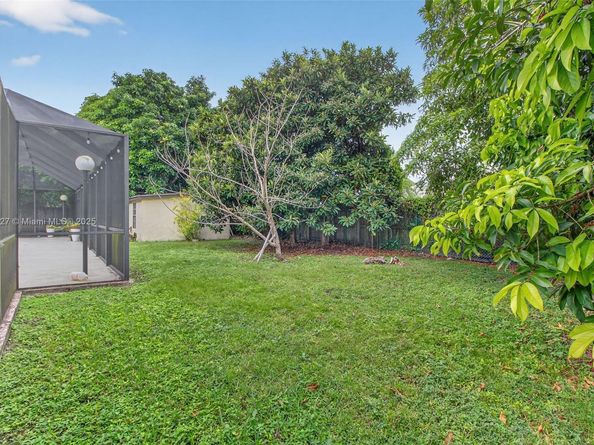 15181 SW 156th Ter, Miami FL 33187