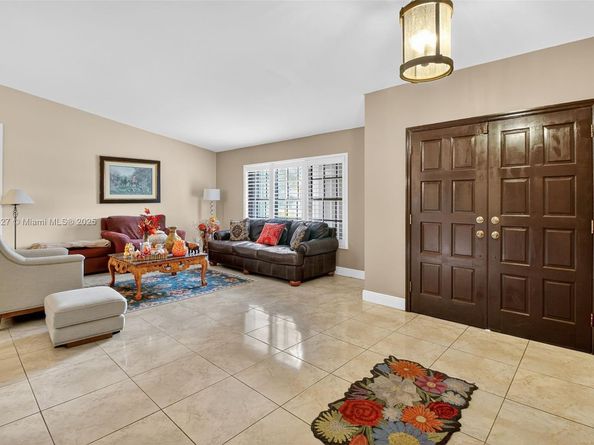 15181 SW 156th Ter, Miami FL 33187