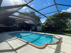 15181 SW 156th Ter, Miami FL 33187