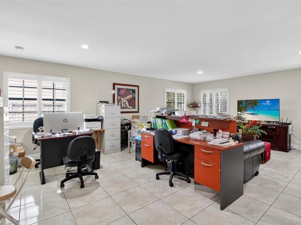 15181 SW 156th Ter, Miami FL 33187