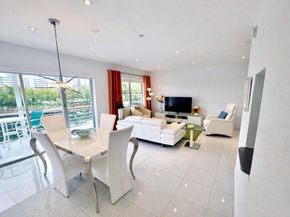 400 Diplomat Pkwy 506, Hallandale Beach FL 33009