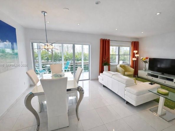 400 Diplomat Pkwy 506, Hallandale Beach FL 33009