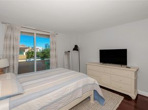 90 Alton Rd 301, Miami Beach FL 33139