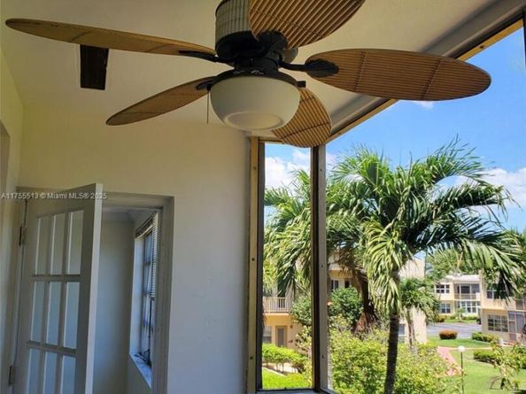 851 NE 14th Ave 414, Hallandale Beach FL 33009