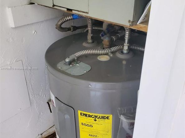 851 NE 14th Ave 414, Hallandale Beach FL 33009