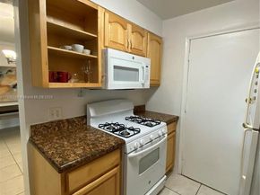 6900 N Kendall Dr A102, Pinecrest FL 33156