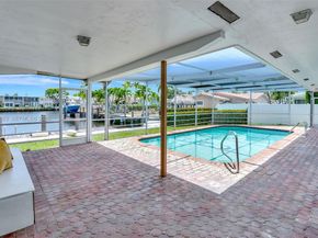 1050 SE 5th Ct, Pompano Beach FL 33060