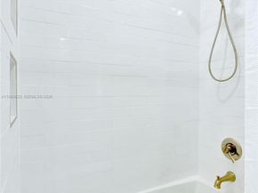 1050 SE 5th Ct, Pompano Beach FL 33060