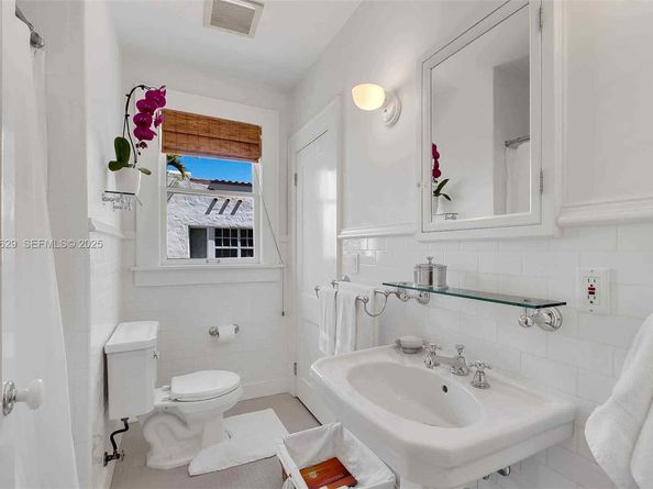 136 NE 101st St, Miami Shores FL 33138