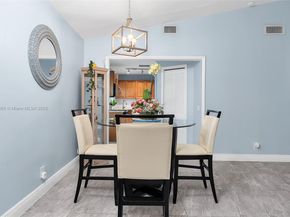 1568 Springside Dr 1568, Weston FL 33326