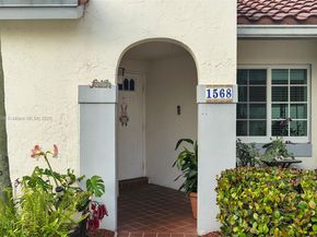 1568 Springside Dr 1568, Weston FL 33326