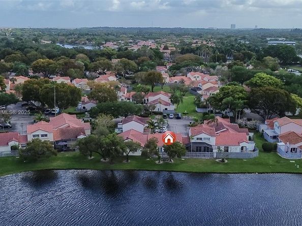 1568 Springside Dr 1568, Weston FL 33326