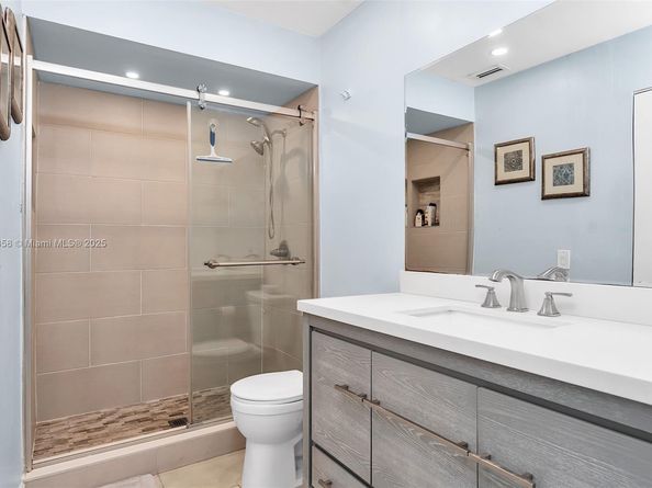 1568 Springside Dr 1568, Weston FL 33326