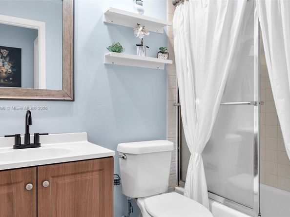 1568 Springside Dr 1568, Weston FL 33326