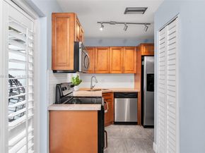 1568 Springside Dr 1568, Weston FL 33326