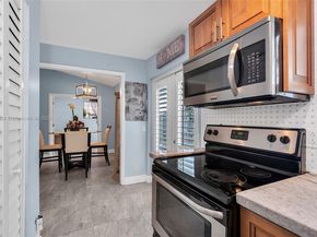 1568 Springside Dr 1568, Weston FL 33326