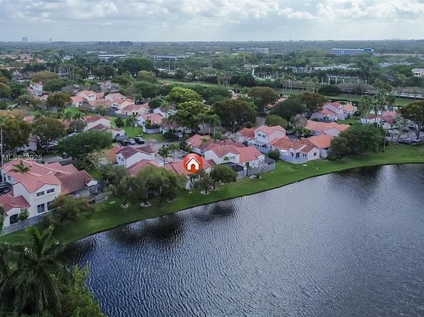 1568 Springside Dr 1568, Weston FL 33326