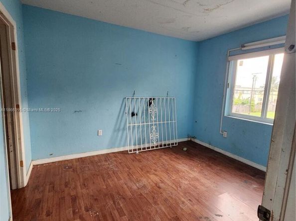 8454 NW 4th Ave 8454, Miami FL 33150