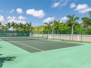 6450 NW 102 Path 303, Doral FL 33178