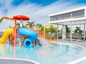 6450 NW 102 Path 303, Doral FL 33178