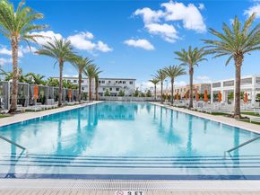 6450 NW 102 Path 303, Doral FL 33178