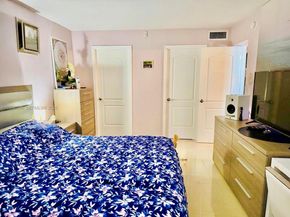 1150 NE 191st St 38, Miami FL 33179