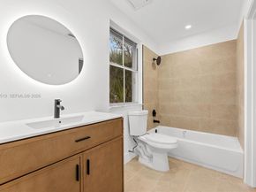 5532 NW 55th Ter, Coconut Creek FL 33073