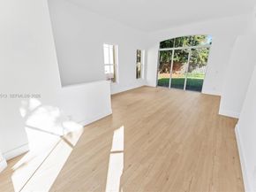 5532 NW 55th Ter, Coconut Creek FL 33073