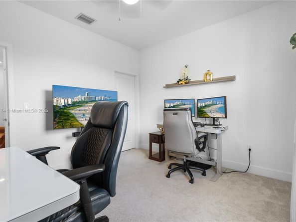 17540 SW 46th St, Miramar FL 33029