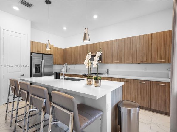 17540 SW 46th St, Miramar FL 33029