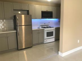 4550 SW 67th Ave 7, Miami FL 33155