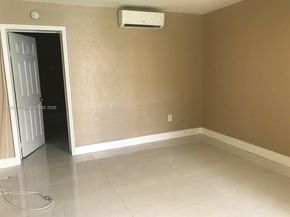 4550 SW 67th Ave 7, Miami FL 33155