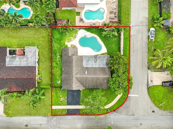 1000 NW 17th Ave, Boca Raton FL 33486